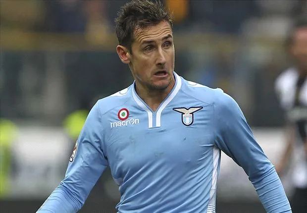 Klose spaventato dalla Juve: speriamo di non prenderne altri quattro (video)