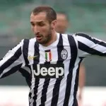 Video – Chiellini buca Donnarumma: acrobazia di King Kong e Juve avanti