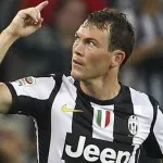 Lichtsteiner: “Siamo ragazzi eccezionali. Possiamo vincere le tre competizioni!”