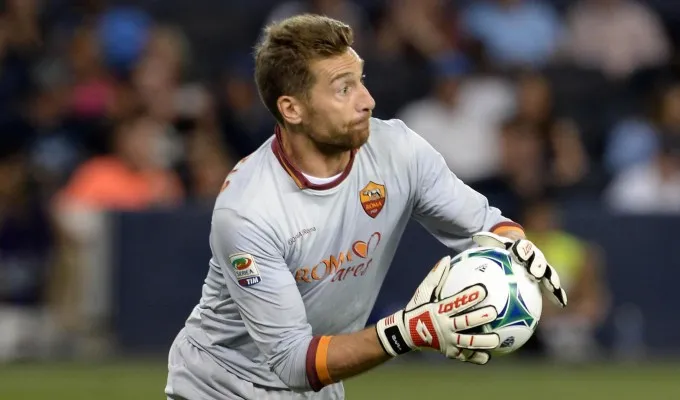 De Sanctis ora fa le regole, la stampa romana vaneggia sui tifosi della Juve