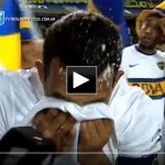 Tevez in lacrime: promessa mantenuta e sogno realizzato (Video)