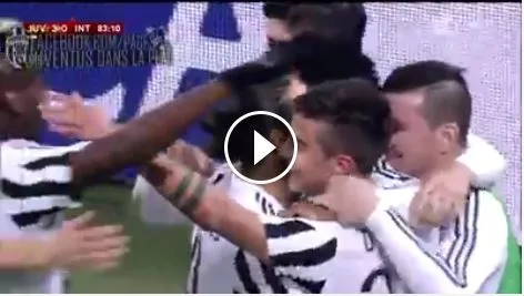 VIDEO – Scarpini rosicone: la Juve li distrugge ma lui nega il rigore!