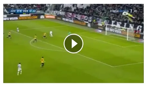 VIDEO – Zaza spacca il palo da 30 metri: Lichtsteiner insacca a porta vuota