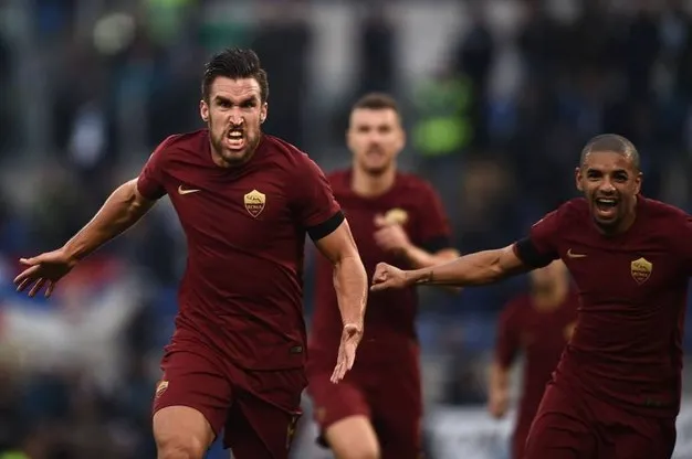 VIDEO – La Juve paga la clausola per Strootman? Simulatore e provocatore, non ha lo stile bianconero