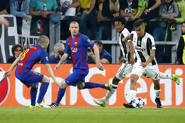 VIDEO – Magia di Dybala, Stadium in delirio: Juve avanti col Barça!