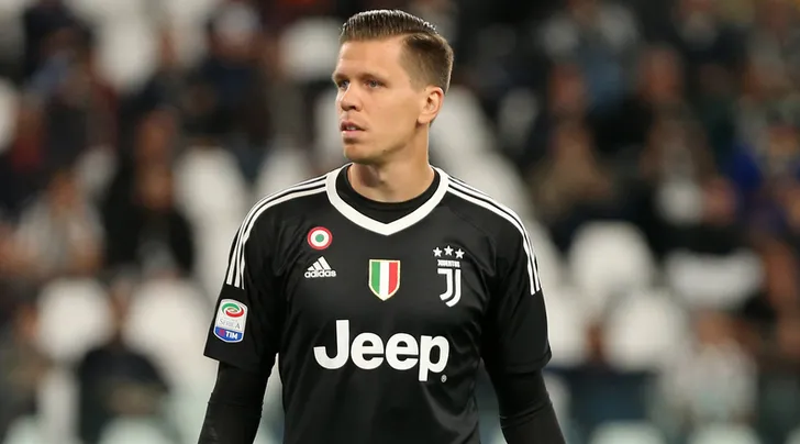 Szczesny subisce il gol più assurdo di sempre ai Mondiali: così Niang ha fregato la Polonia