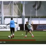 Douglas Costa è tornato ed è subito gran gol: bucato Szczesny con un fendente