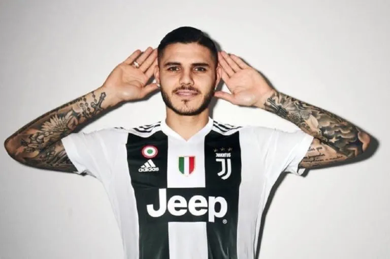 Icardi preferisce la Juve al Napoli: lo dicono a De Laurentiis e lui la prende male