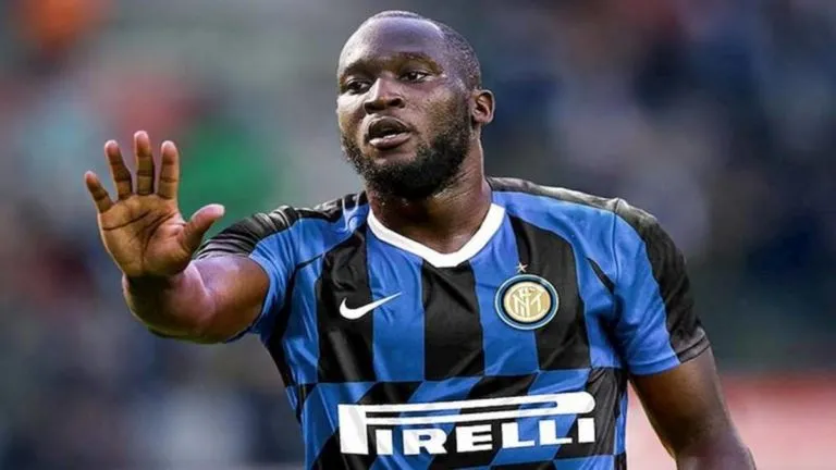 Lukaku solleva un polverone sull’Inter: feroce reazione dei tifosi juventini