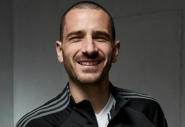 Bonucci e lo spoiler involontario (?) sulla nuova maglia della Juventus