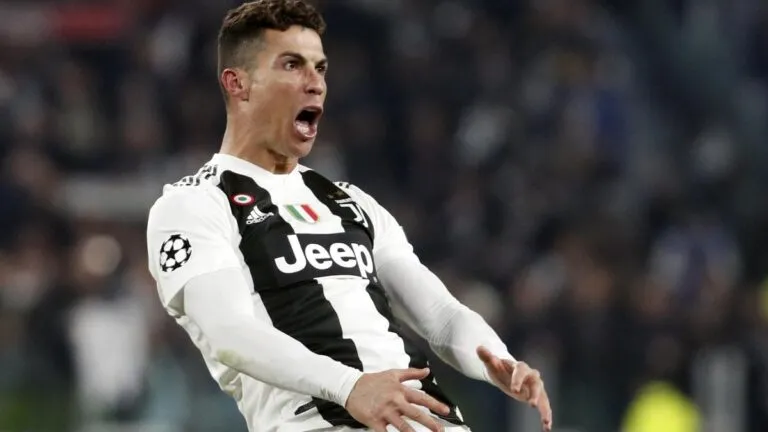 Svolta totale sul futuro di Cristiano Ronaldo: un messaggio a chi lo dava già in partenza