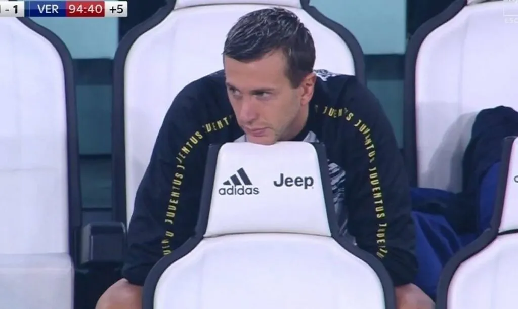 Bernardeschi apre alla cessione: la mossa a sorpresa di Raiola