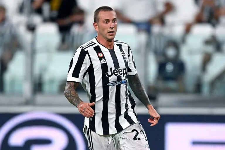 Allegri pensa al nuovo ruolo per Bernardeschi dopo gli infortuni in attacco