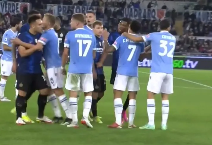 La Lazio batte l’Inter: ma su raddoppio scoppia la rissa dei giocatori nerazzurri