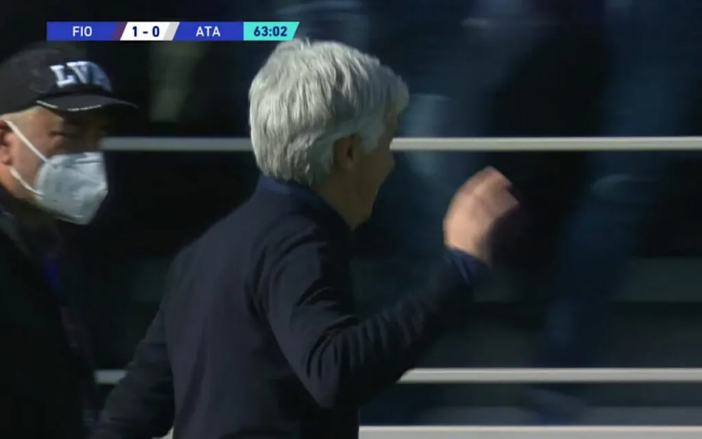 Atalanta sconfitta: Gasperini espulso sbeffeggiato dal Franchi con la “ola”