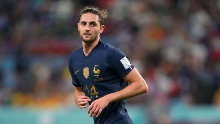 Rabiot folle in rovesciata volante: sfiora il gol più bello del Mondiale