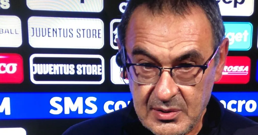 Sarri snobba l’atteggiamento della Juve: la stoccata ad Allegri e al suo gioco