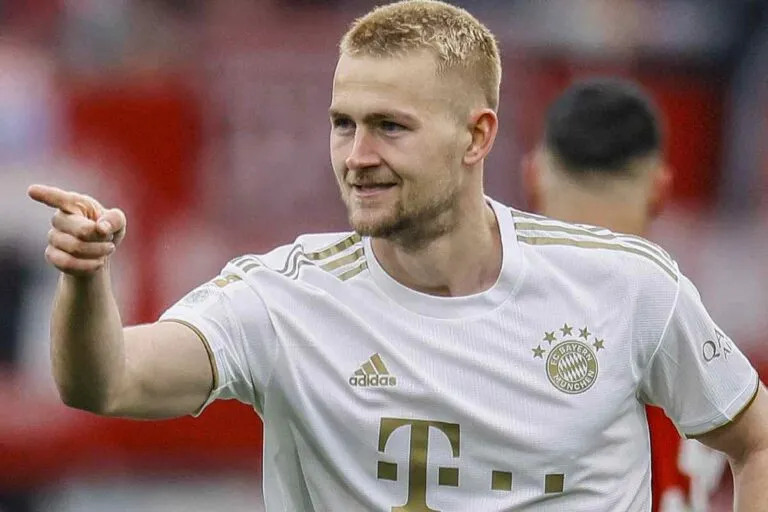 De Ligt rompe con il Bayern: i tifosi invocano il suo ritorno alla Juventus