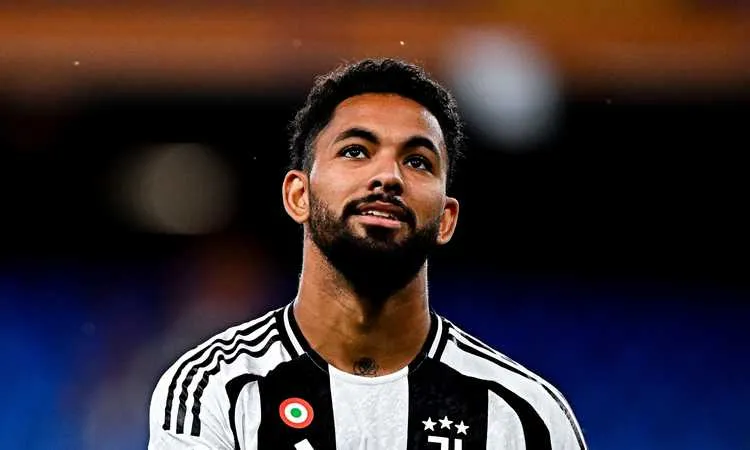 Douglas Luiz out col Cagliari: la scelta della Juve